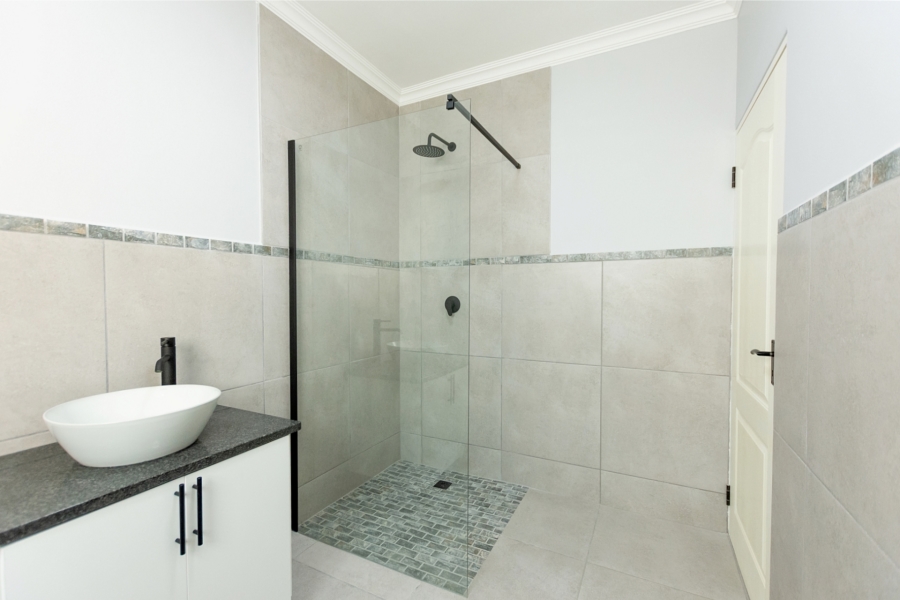 3 Bedroom Property for Sale in Sandy Point Western Cape